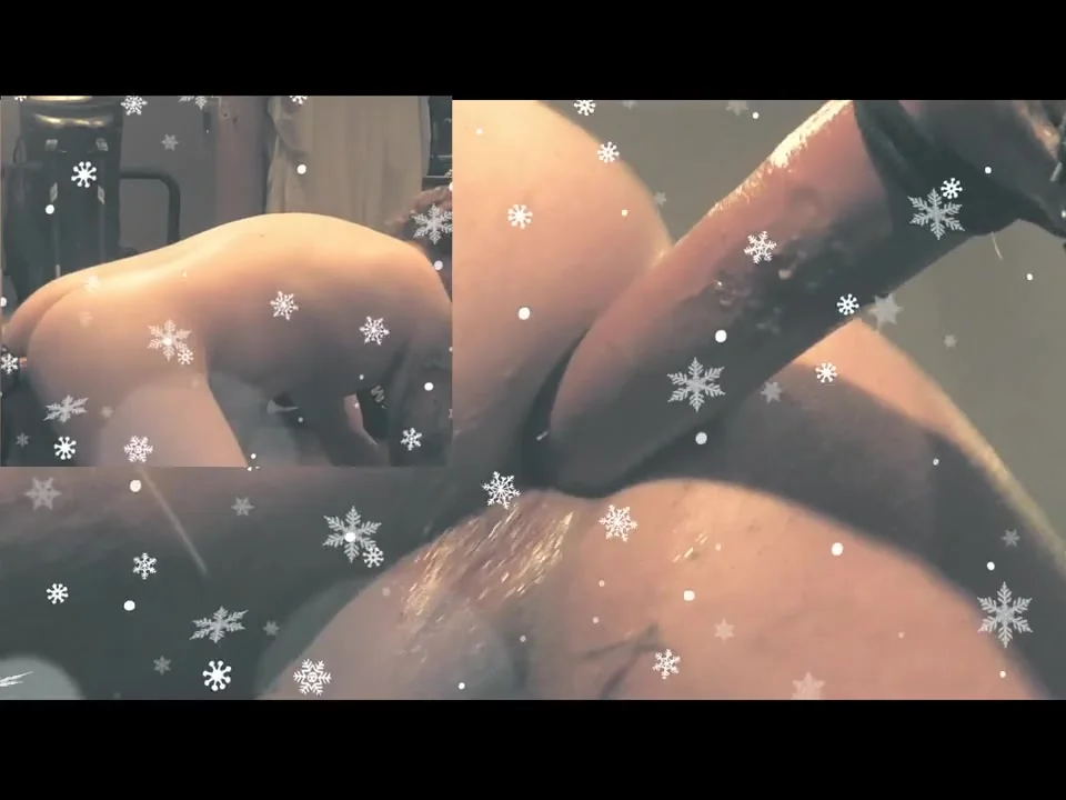 Festive dildo session with amazing orgasmcum